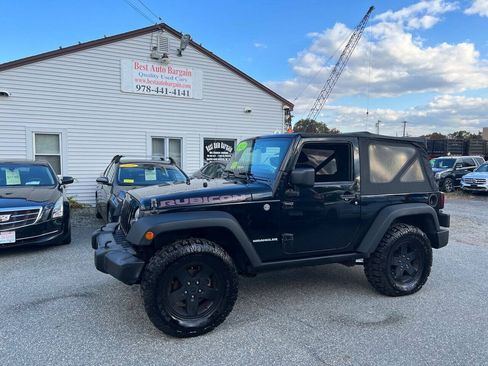 Used 2012 Jeep Wrangler Rubicon w/ PWR Convenience Group AWD/4WD image 2