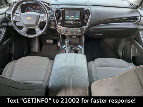 Used 2018 Chevrolet Traverse LT image 18