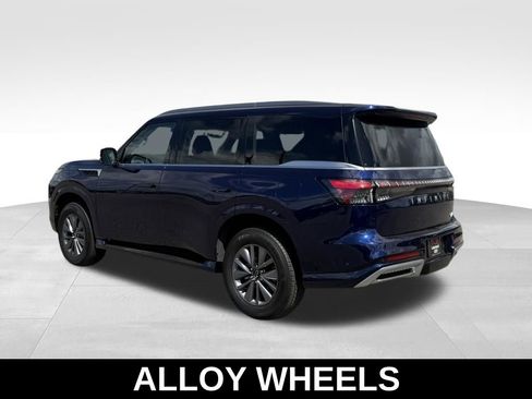 Used 2025 INFINITI QX80 Pure image 3