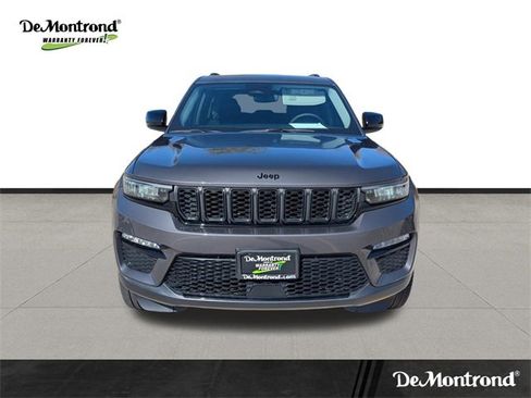 Used 2023 Jeep Grand Cherokee Limited w/ Black Appearance Package image 2