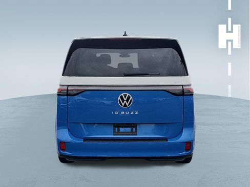 Used 2025 Volkswagen ID. Buzz 1st Edition image 3