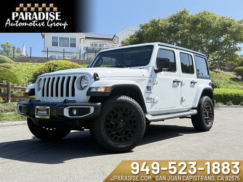 Used 2019 Jeep Wrangler Unlimited Sahara AWD/4WD image 1