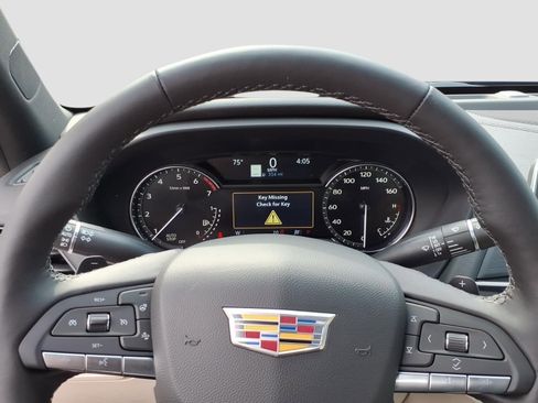 New 2026 Cadillac CT4 Luxury AWD/4WD image 17