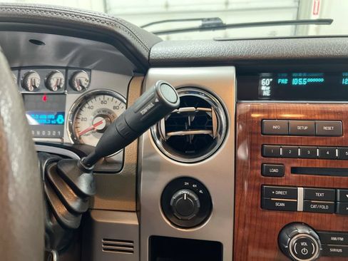 Used 2010 Ford F150 Lariat AWD/4WD image 16