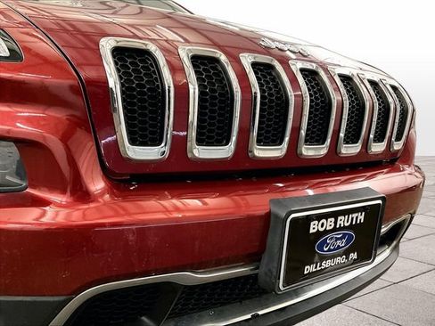 Used 2017 Jeep Cherokee Limited AWD/4WD image 29