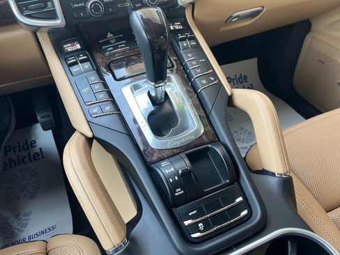 Used 2016 Porsche Cayenne Diesel image 31