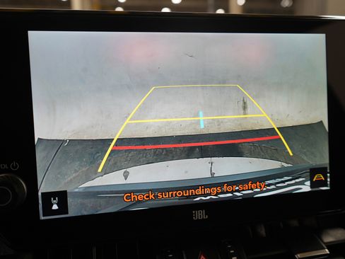 Used 2025 Toyota RAV4 Limited w/ Weather Package AWD/4WD image 31