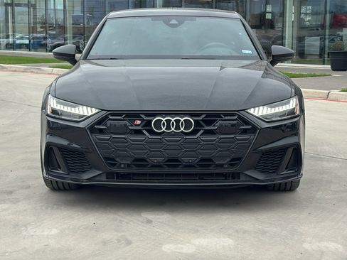 Used 2025 Audi S7 Prestige w/ Prestige Package image 2