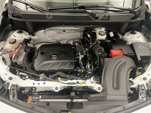 Certified 2024 Buick Encore GX Sport Touring image 22