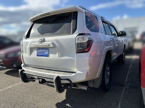 Used 2023 Toyota 4Runner SR5 Premium w/ Moonroof Package AWD/4WD image 3