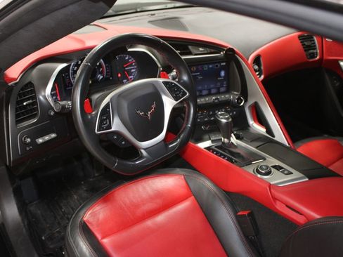 Used 2017 Chevrolet Corvette Stingray Coupe RWD image 23