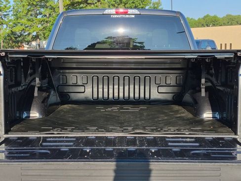 Used 2018 Ford F150 XLT w/ Equipment Group 302A Luxury AWD/4WD image 9