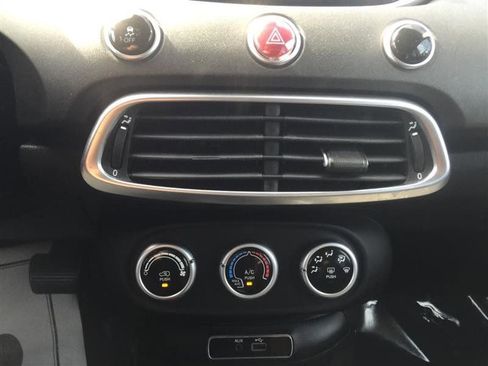 Used 2016 FIAT 500X Trekking image 26