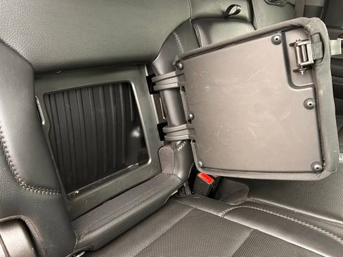 Used 2024 GMC Sierra 3500 Denali w/ Denali Reserve Package image 55