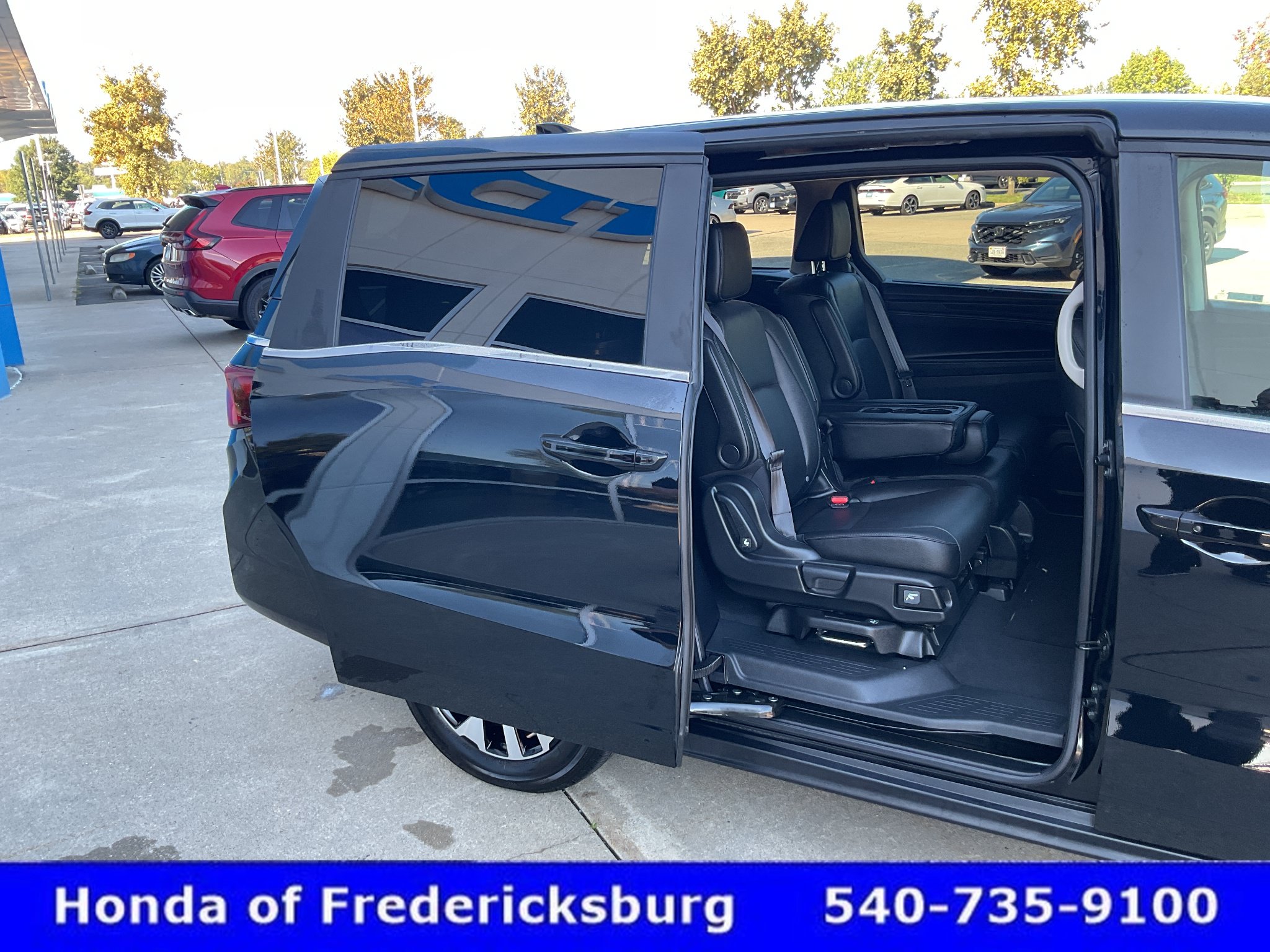 Used 2026 Honda Odyssey EX-L image 17