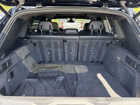 Used 2021 BMW X5 sDrive40i w/ M Sport Package RWD image 16
