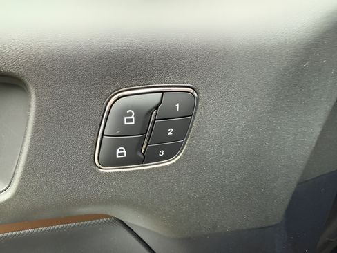Certified 2025 Ford Bronco Sport Outer Banks w/ Outer Banks Tech Package+ AWD/4WD image 24
