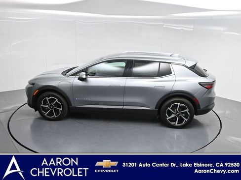 New 2026 Chevrolet Equinox EV LT image 41