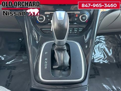 Used 2014 Ford Escape Titanium w/ Equipment Group 401A AWD/4WD image 17