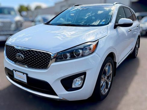 Used 2017 Kia Sorento SX AWD/4WD image 2