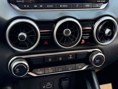 Used 2022 Nissan Sentra S image 6