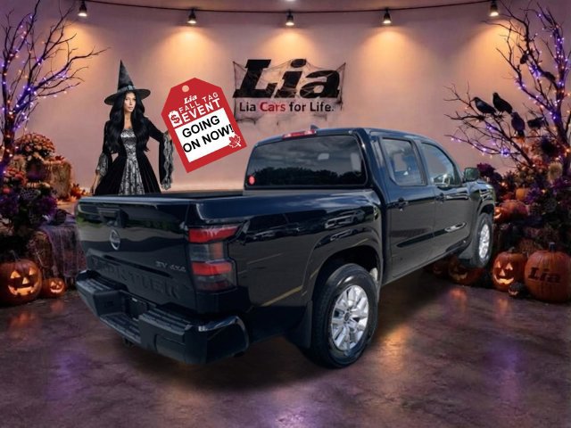 Certified 2023 Nissan Frontier SV w/ Tow Package AWD/4WD image 7