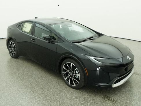 New 2026 Toyota Prius Plug-In Hybrid FWD image 54