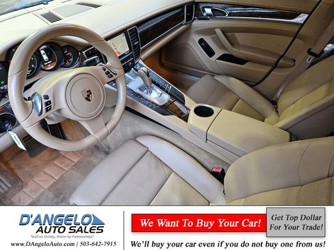 Used 2012 Porsche Panamera w/ Premium Pkg image 19