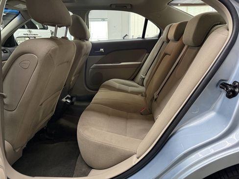Used 2010 Ford Fusion Hybrid FWD image 13