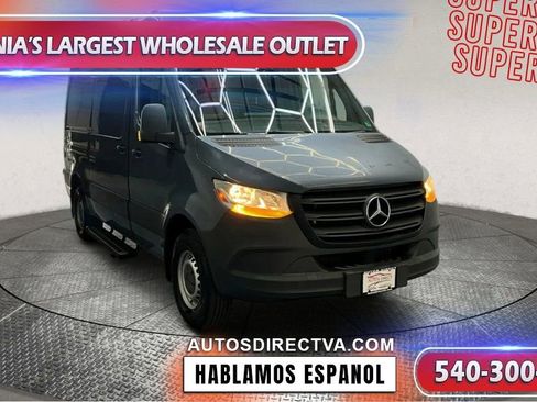 Used 2019 Mercedes-Benz Sprinter 144 image 2