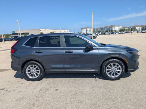 Used 2024 Honda CR-V EX image 4