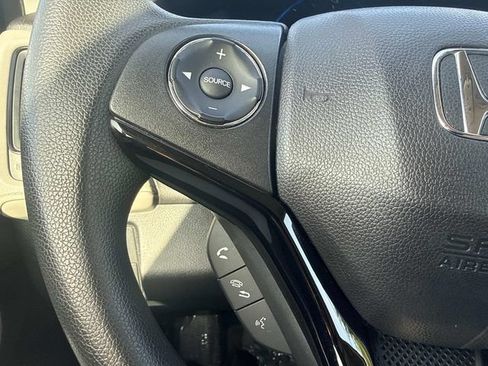Certified 2021 Honda HR-V LX image 25