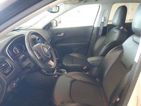 Used 2020 Jeep Compass Latitude image 18