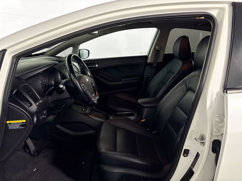 Used 2015 Kia Forte EX w/ Premium Package FWD image 11