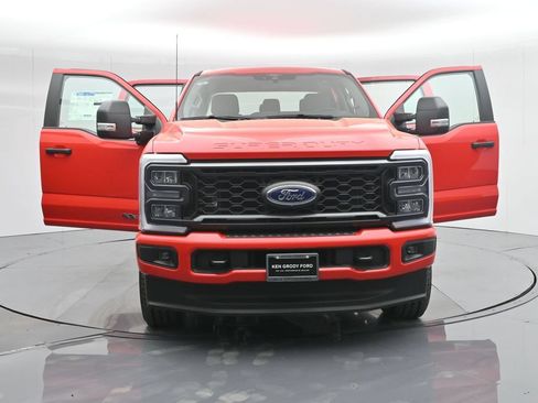 Used 2024 Ford F250 XL w/ STX Appearance Package AWD/4WD image 30