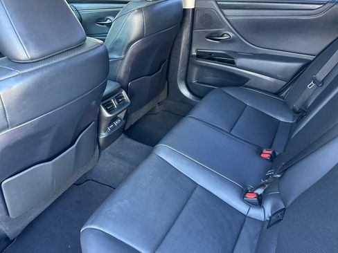 Used 2024 Lexus ES 350 image 27