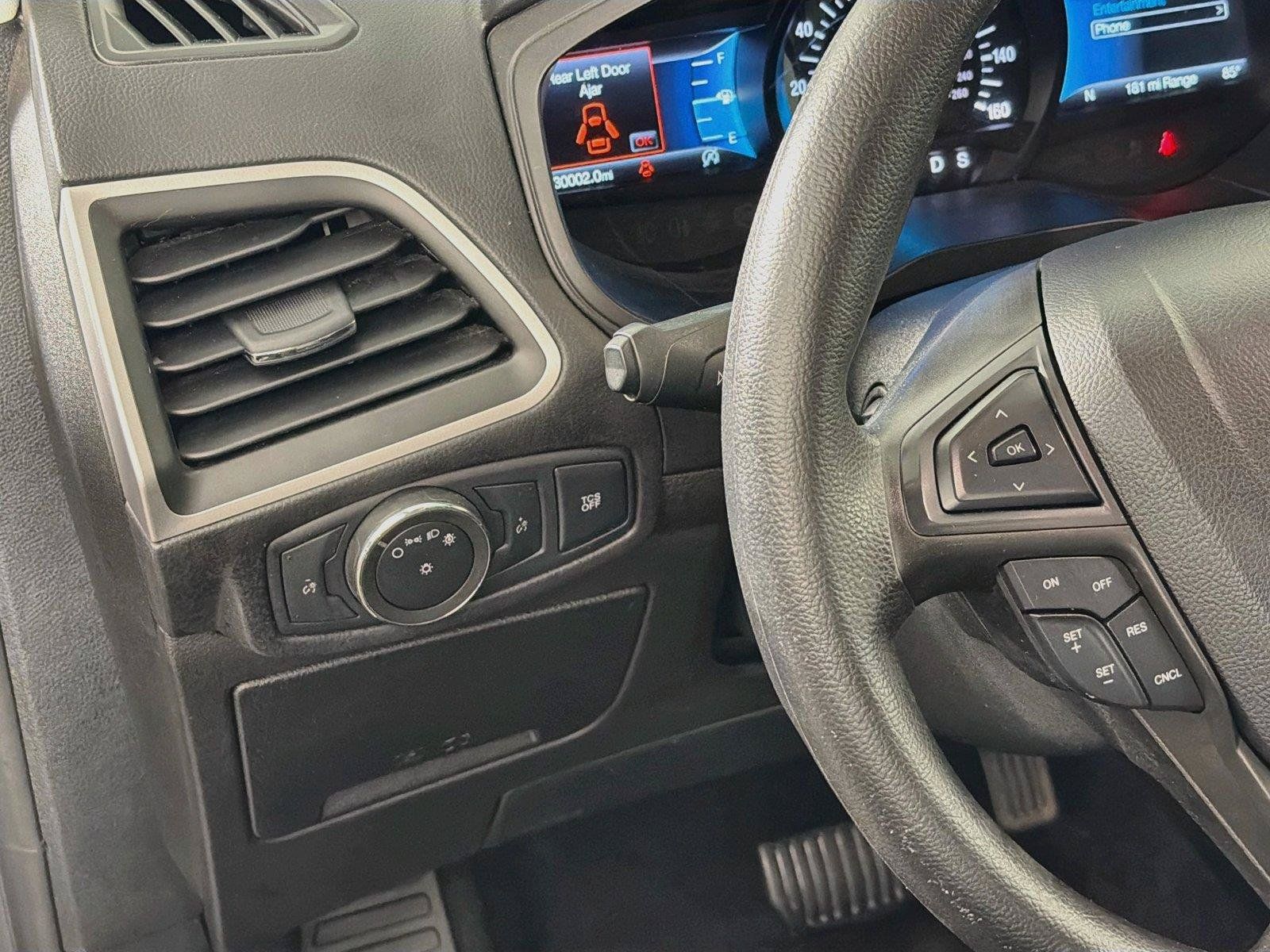 Used 2022 Ford Edge SE w/ Black Appearance Package AWD/4WD image 17