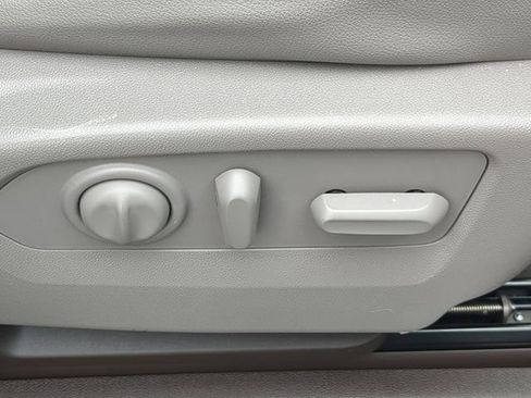 Used 2020 GMC Sierra 1500 SLT w/ SLT Premium Plus Package image 41