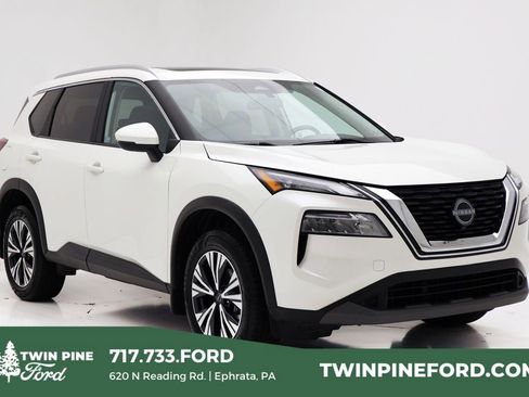 Used 2023 Nissan Rogue SV w/ SV Premium Package image 1