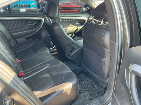 Used 2017 Ford Taurus SEL FWD image 6