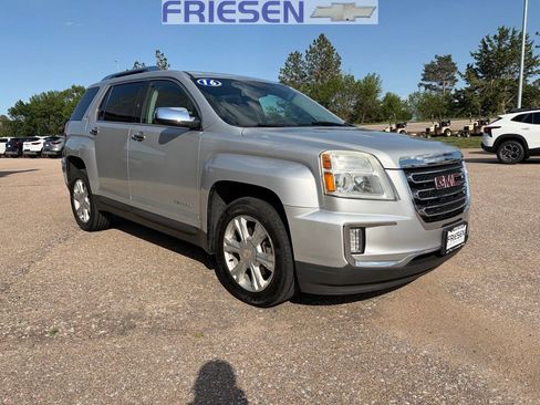Used 2016 GMC Terrain SLT w/ Driver Alert Package I AWD/4WD image 7