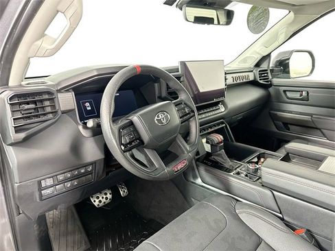 Used 2023 Toyota Tundra Limited image 21
