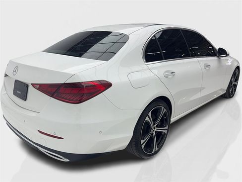 Used 2024 Mercedes-Benz C 300 Sedan image 9