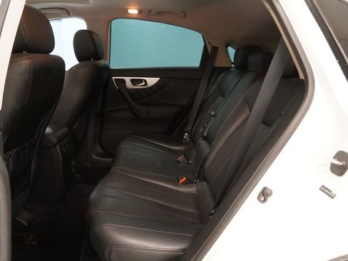 Used 2015 INFINITI QX70 AWD w/ Premium Package image 27