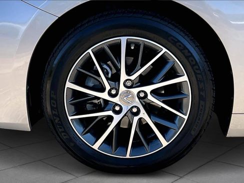 Used 2017 Lexus ES 350 image 11