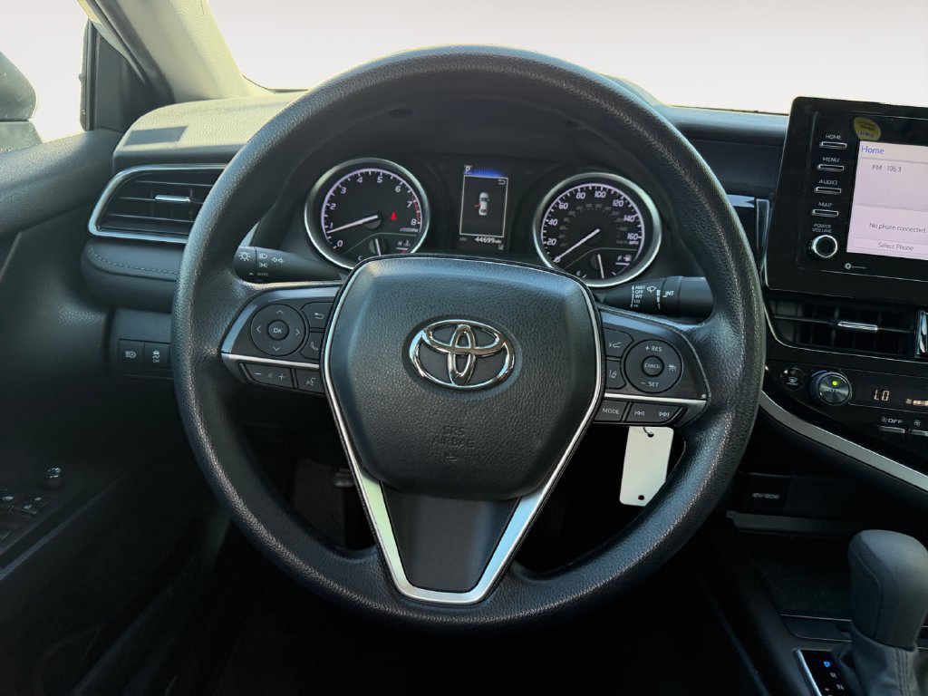 Used 2022 Toyota Camry LE w/ Carpet Mat Package (TMS) FWD image 12