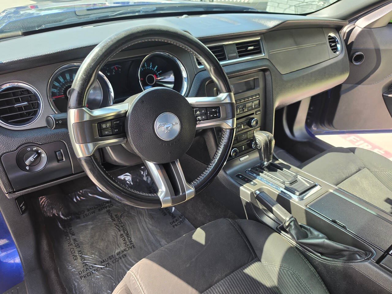 Used 2013 Ford Mustang Coupe RWD image 31