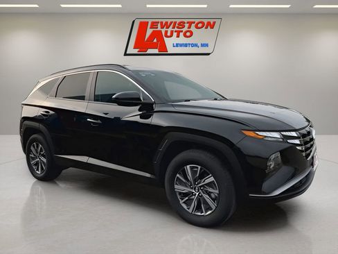 Used 2024 Hyundai Tucson Blue image 2