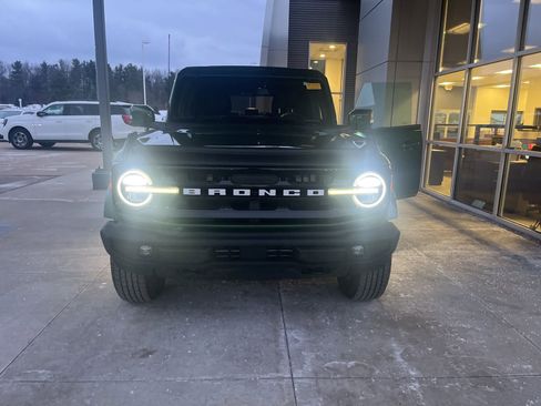 Certified 2022 Ford Bronco Outer Banks image 12