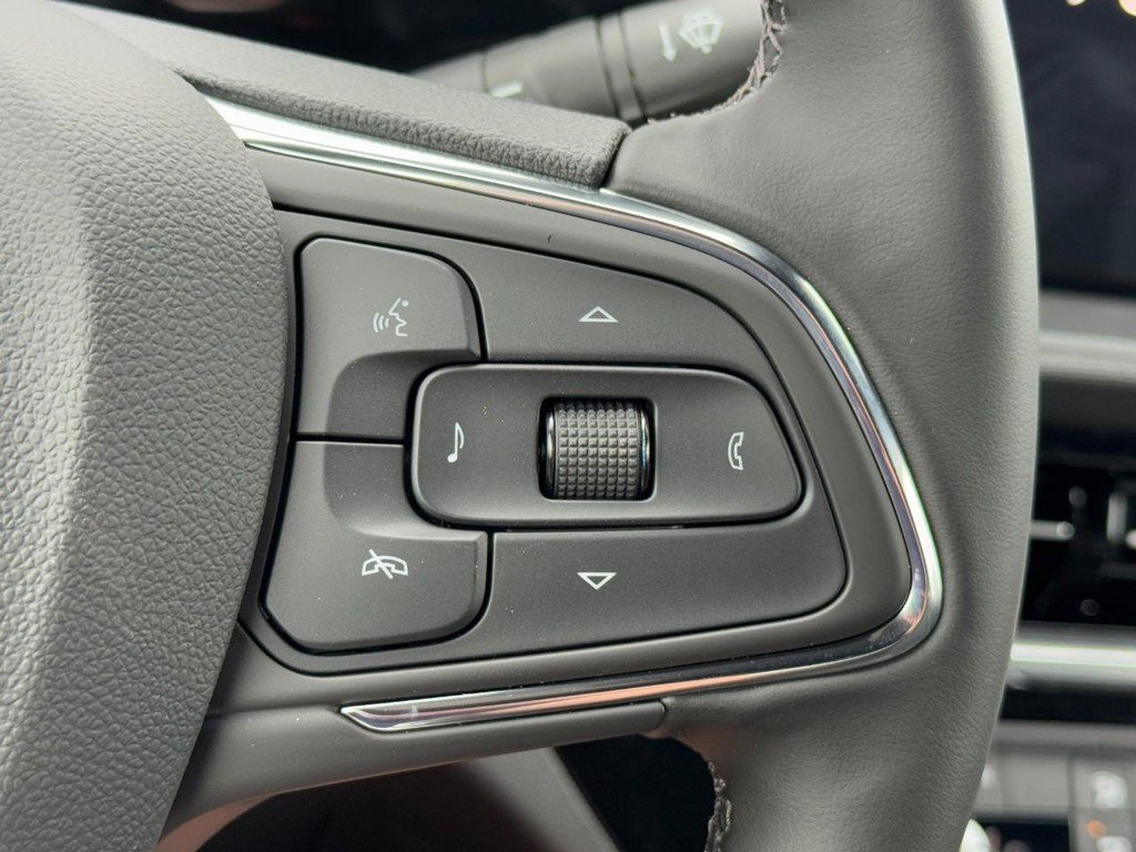 New 2026 Buick Envista Sport Touring w/ Convenience I Package FWD image 16